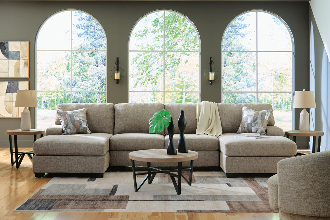 Newellen Sectional with Chaise