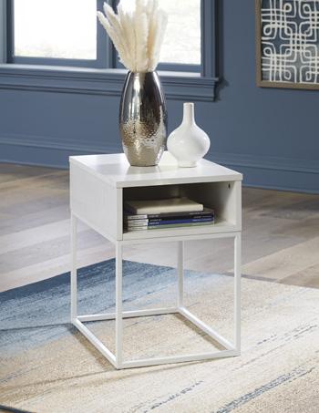 Deznee End Table